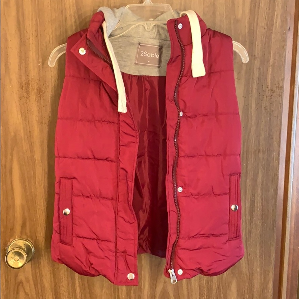 Maroon vest